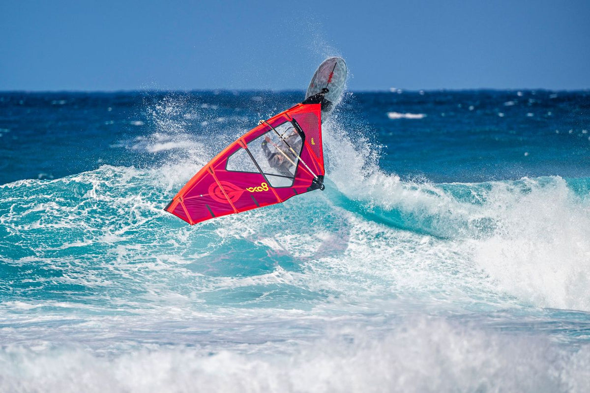 Quatro Pyramid 6 Pro Surf Thruster Windsurf Board