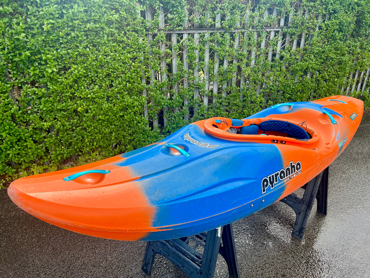 Pyranha ReactR Elite Kayak Large Orange/Blue/Blue | Preowned