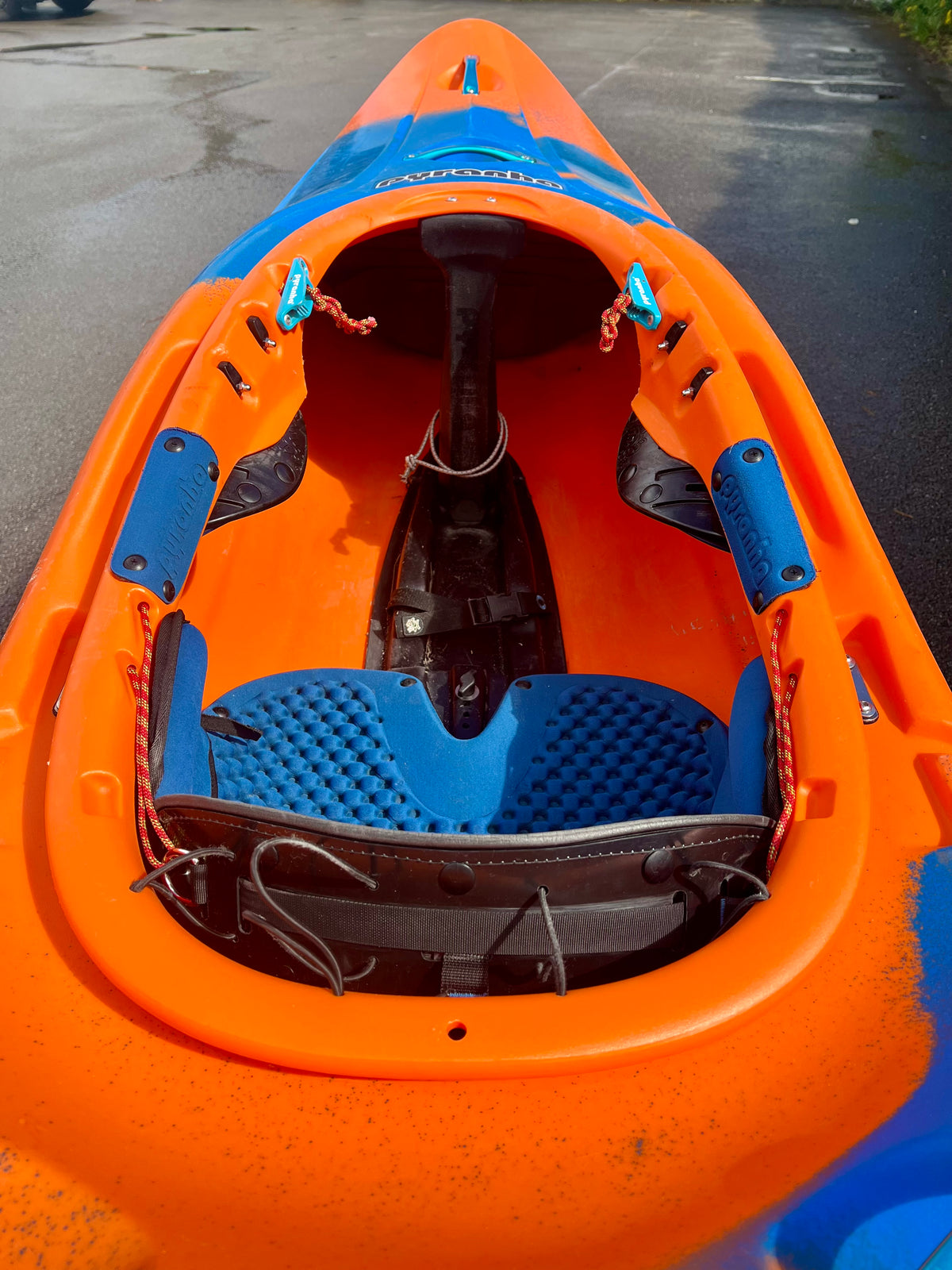 Pyranha ReactR Elite Kayak Large Orange/Blue/Blue | Preowned